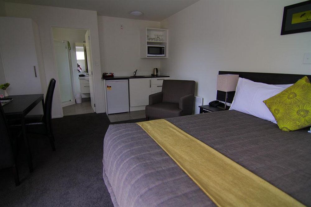 Airport Palms Motel Крайстчёрч Экстерьер фото