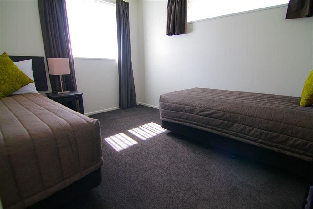 Airport Palms Motel Крайстчёрч Экстерьер фото